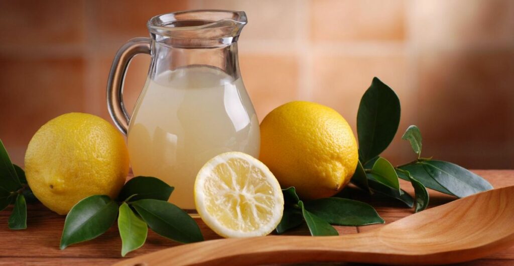 Warm Lemon Water Helpful In Preventing Kidney Stones
